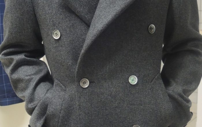 Manteau avec col Napoléon et double boutonnage