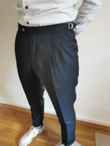 pantalon noir taille haute Pantalon taille haute
